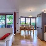 Dlan By Interhome Tar-Vabriga