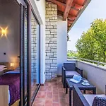 Dlan By Interhome Tar-Vabriga
