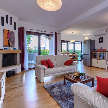 Holiday home Dlan By Interhome Tar-Vabriga