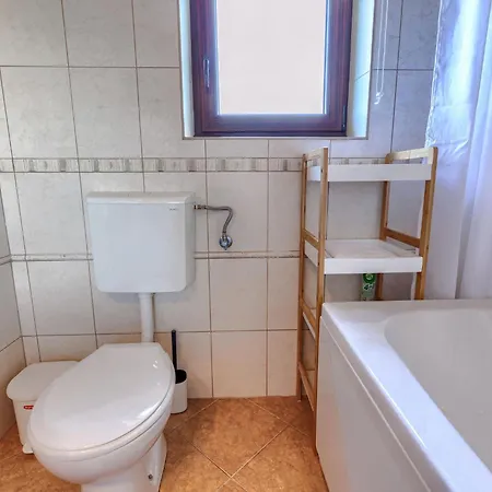 Holiday home Dlan By Interhome