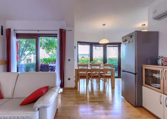 Dlan By Interhome Tar-Vabriga