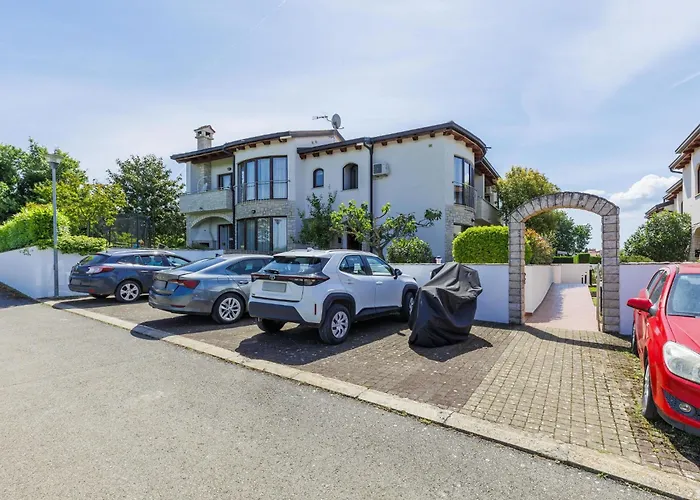 Dlan By Interhome * Tar-Vabriga